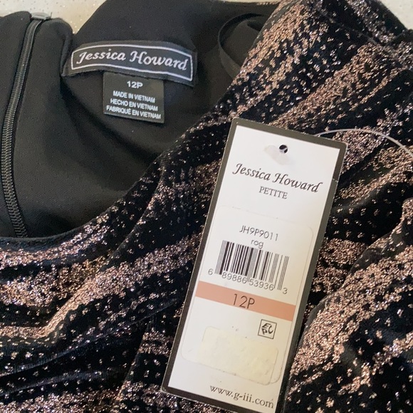 NWT Metallic Rose Gold Velvet Cocktail Long Sleeve Dress - Picture 14 of 16